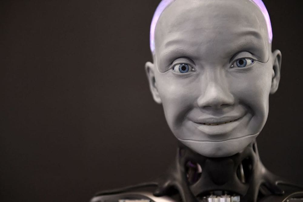 Humor in Artificial Intelligence: Why Robots Can’t Laugh?